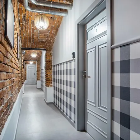 アパート Bluma *